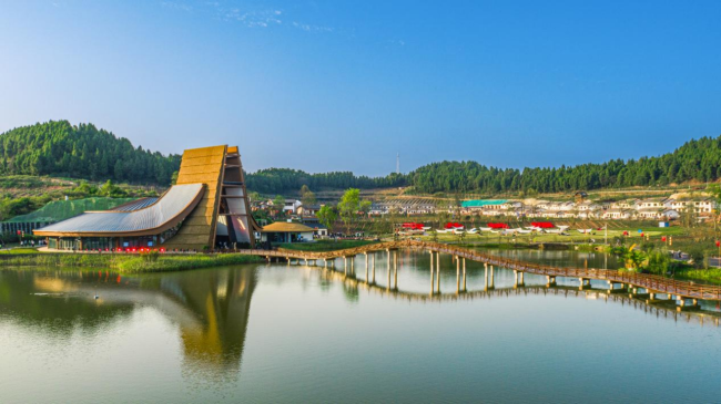 来大英，解锁矿藏小城